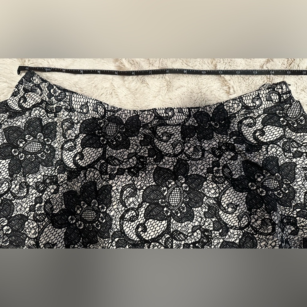 Grace Floral Lace Pattern A-Line Skirt - Picture 7 of 9